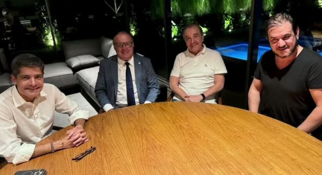 Agripino reúne Paulinho com os presidentes e vice do partido em Brasília