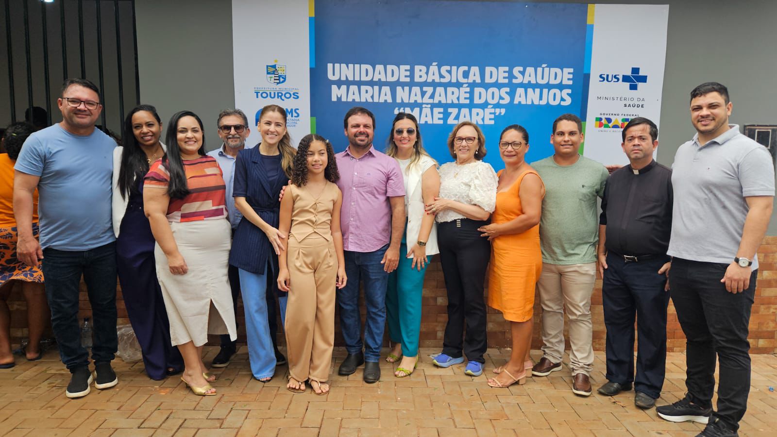 Senadora Zenaide entrega UBS requalificada e visita obras de pavimentação na Comunidade Boqueirão em Touros