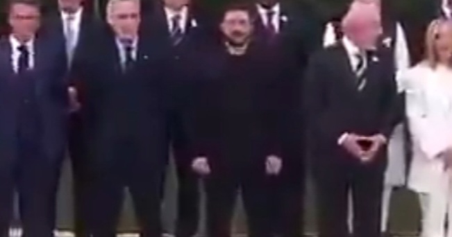 Lula se distrai durante foto oficial do G7 e outros líderes “chamam a atenção” do Brasileiro