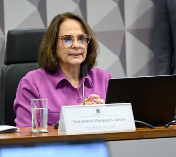 Senadora Damaris está com câncer de mama