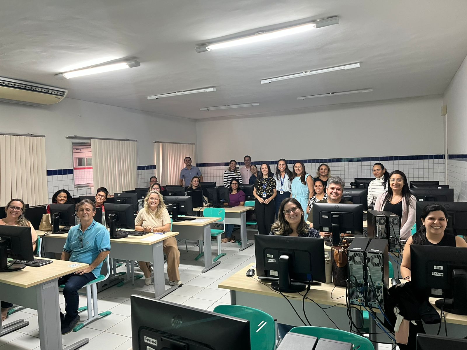 São Gonçalo capacita profissionais do CEO para implantação de novo prontuário eletrônico e diretrizes do Previne Brasil