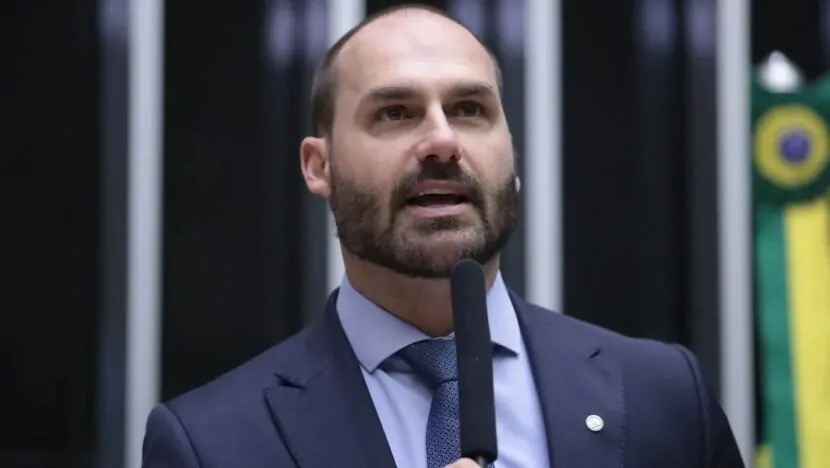 PGR denuncia Eduardo Bolsonaro ao STF