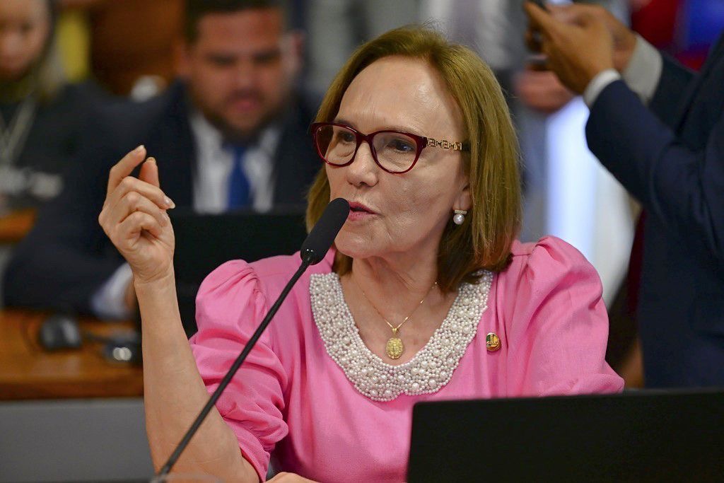 com voto de Zenaide, avança garantia de fisioterapia gratuita após retirada da mama