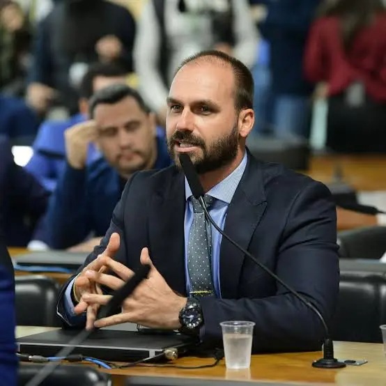 Eduardo Bolsonaro afirma que será candidato à Presidência em 2026