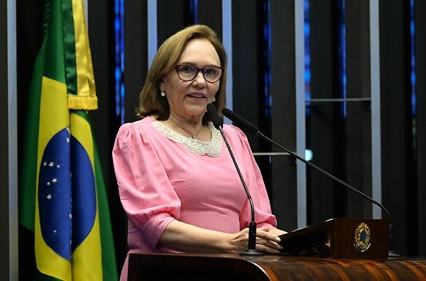 Zenaide destaca importância do Outubro Rosa