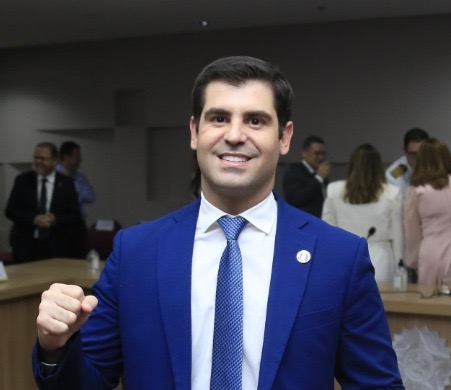 Robson Carvalho fica em 3º Lugar em Pesquisa