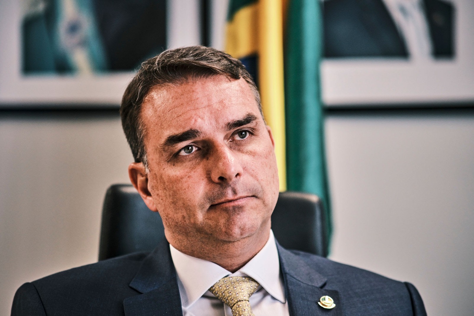 Pesquisa aponta rejeição de Flávio Bolsonaro entre eleitores do RN