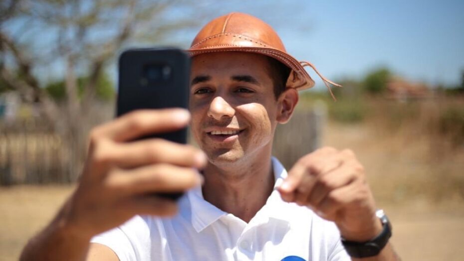 Allyson Bezerra lidera pesquisa para Governo do Estado