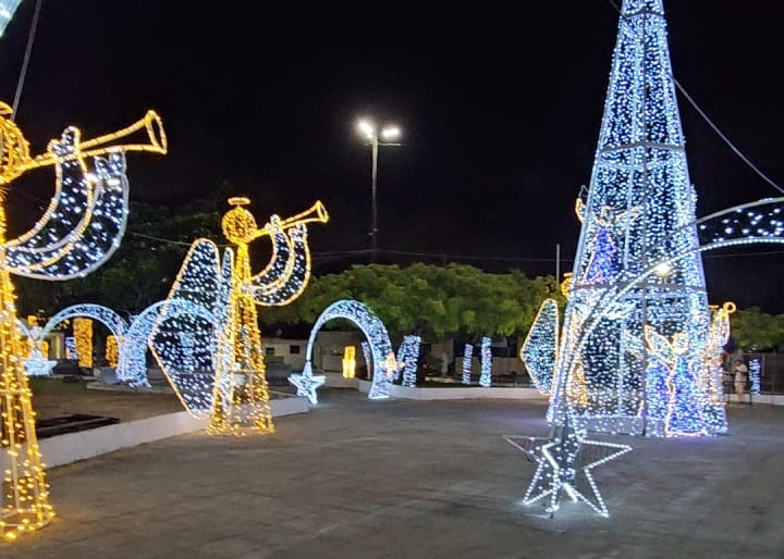 “São Gonçalo Iluminado” vai além da beleza do Parque das Fontes e leva iluminação natalina para 30 bairros e comunidades