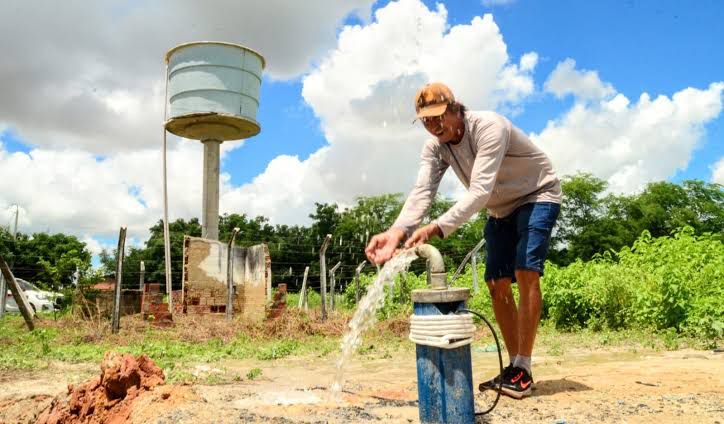 Prefeitura de Mossoró leva água encanada e transforma a vida de famílias da zona rural