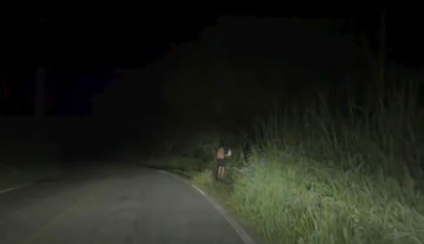 Homem encapuzado é flagrado na subida da serra de Portalegre e intriga moradores