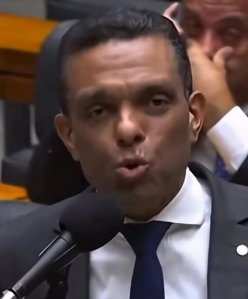 Articulador de Caiado afirma que Flávio queria usar filme do pai para lavar dinheiro