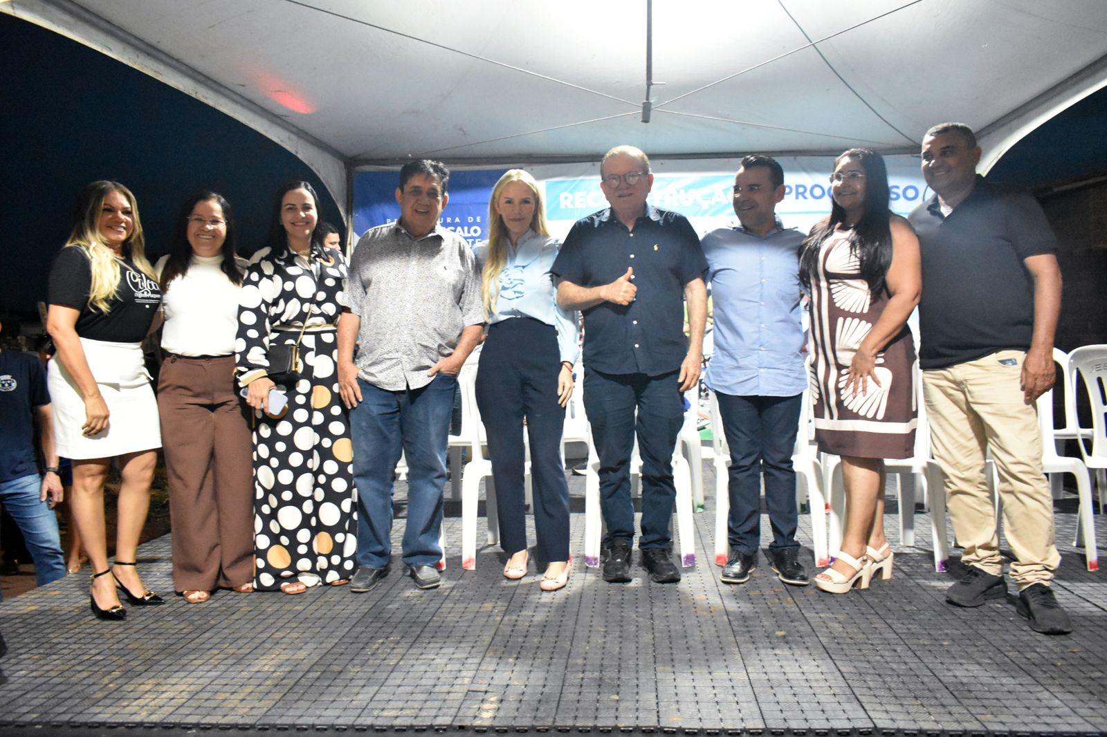 Prefeito Jaime Calado inaugura pavimentação e nova iluminação em LED de duas ruas em Santo Antônio