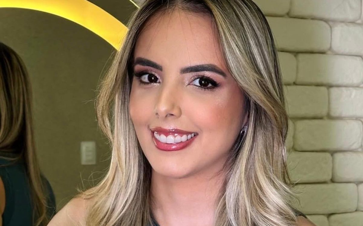 Aniversariante: Cinthia Pinheiro