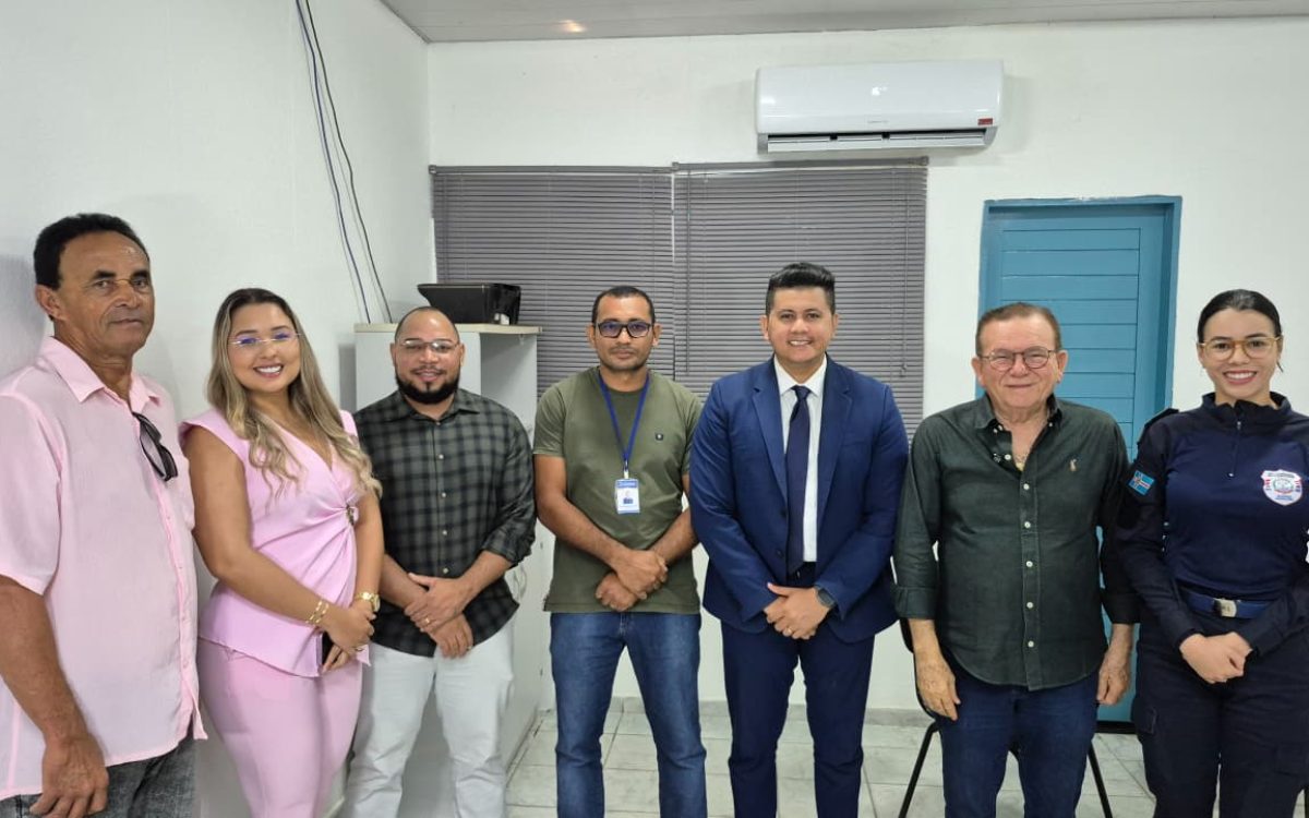 Prefeito Jaime Calado visita a sede da Guarda Municipal e anuncia investimento em viaturas e equipamentos