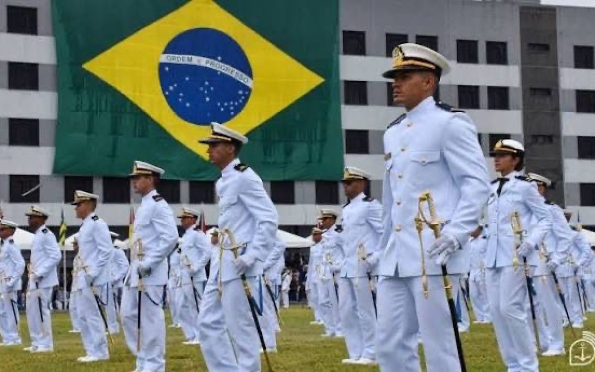 Marinha publica edital com 1.680 vagas para Fuzileiros Navais
