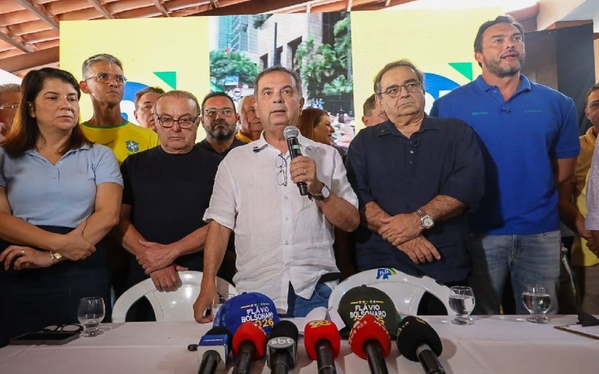 Rogério Marinho se emociona ao falar de Bolsonaro