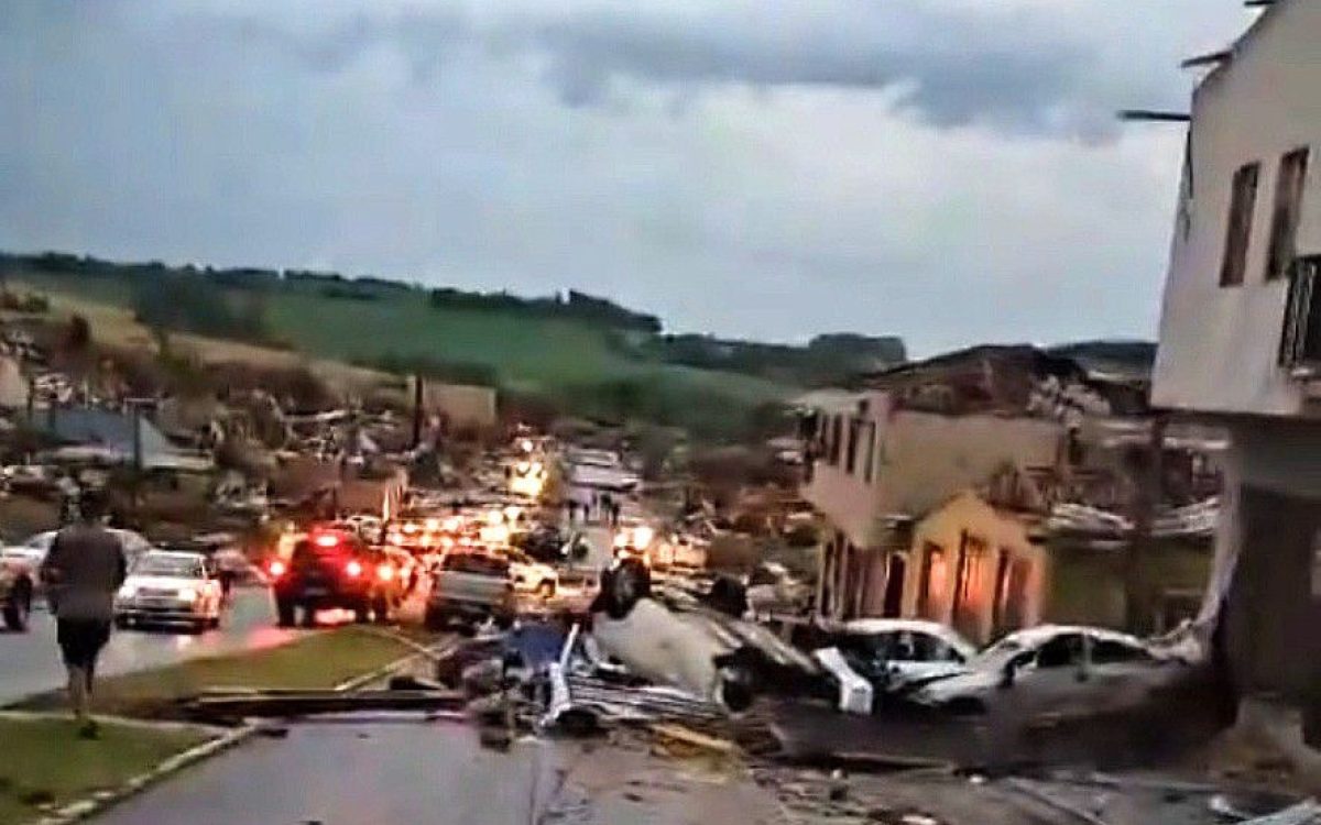 Tornada devasta Rio Bonito