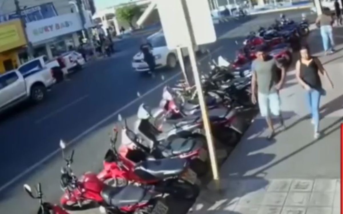 Mulher é atropelada no Centro de Mossoró