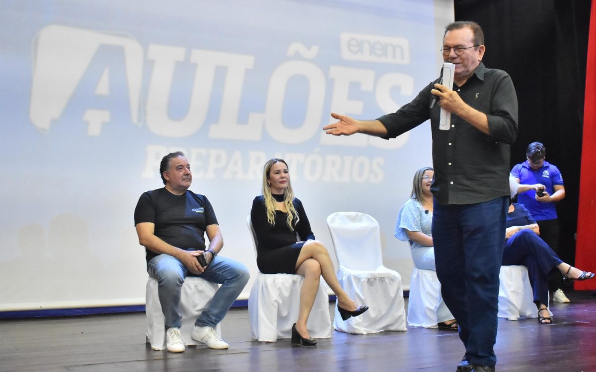 Prefeitura de São Gonçalo retomou projeto dos aulões preparatórios para o ENEM
