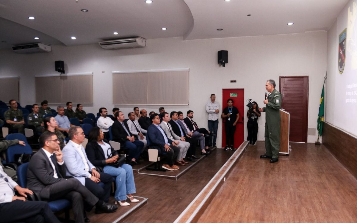 Parnamirim apresenta Projeto Aeroporto Digital à Base Aérea de Natal
