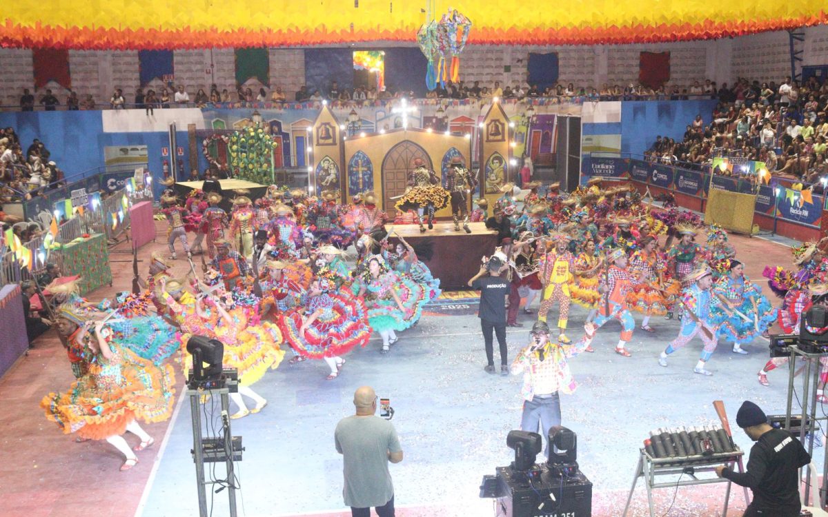 Segunda noite do Festival de Quadrilhas São Gonçalo Junino lota arquibancadas e reforça sucesso também nas redes sociais