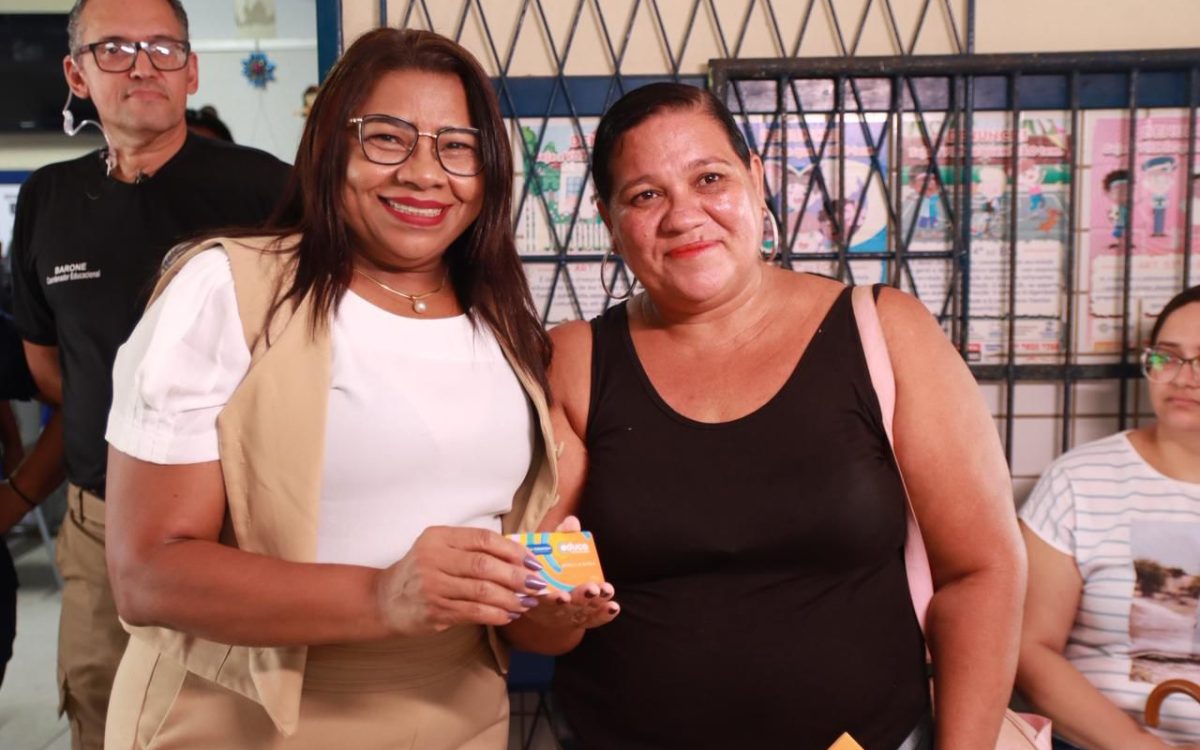 Com Cartão EducaParnamirim, Gestão Nilda injeta R$ 4,8 milhões na economia local