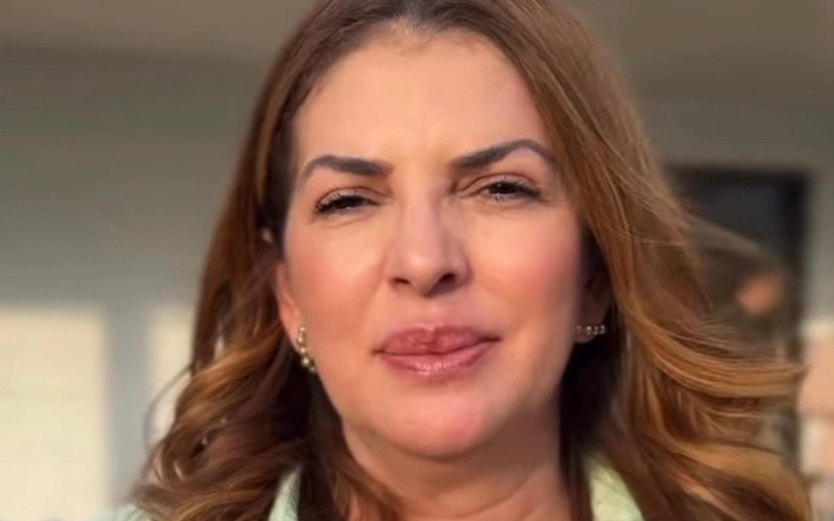 Capa Nina visita Liga em Mossoró