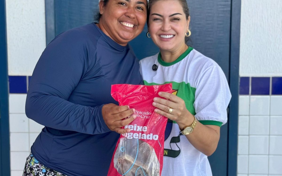 Jussara Sales fortalece ação social e Prefeitura de Extremoz distribui 6 mil quilos de peixe na Semana Santa