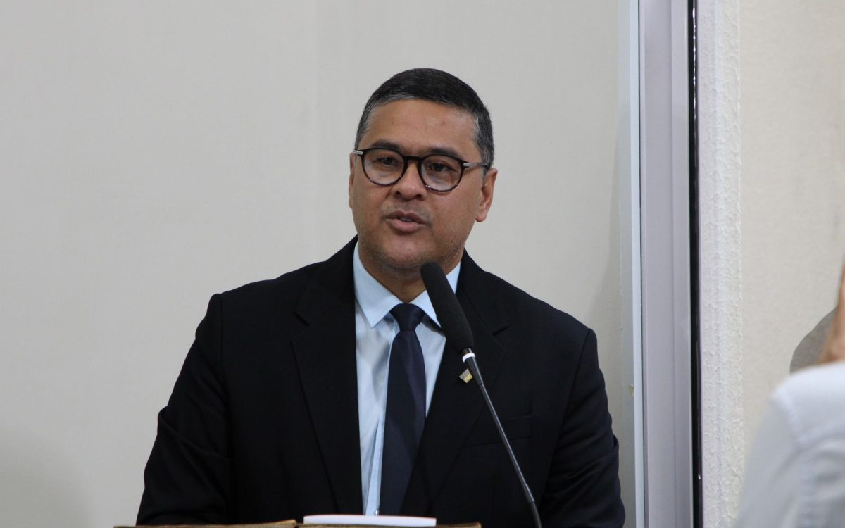 vereador eurico da japão denuncia descaso na upa de nova esperança durante fiscalização