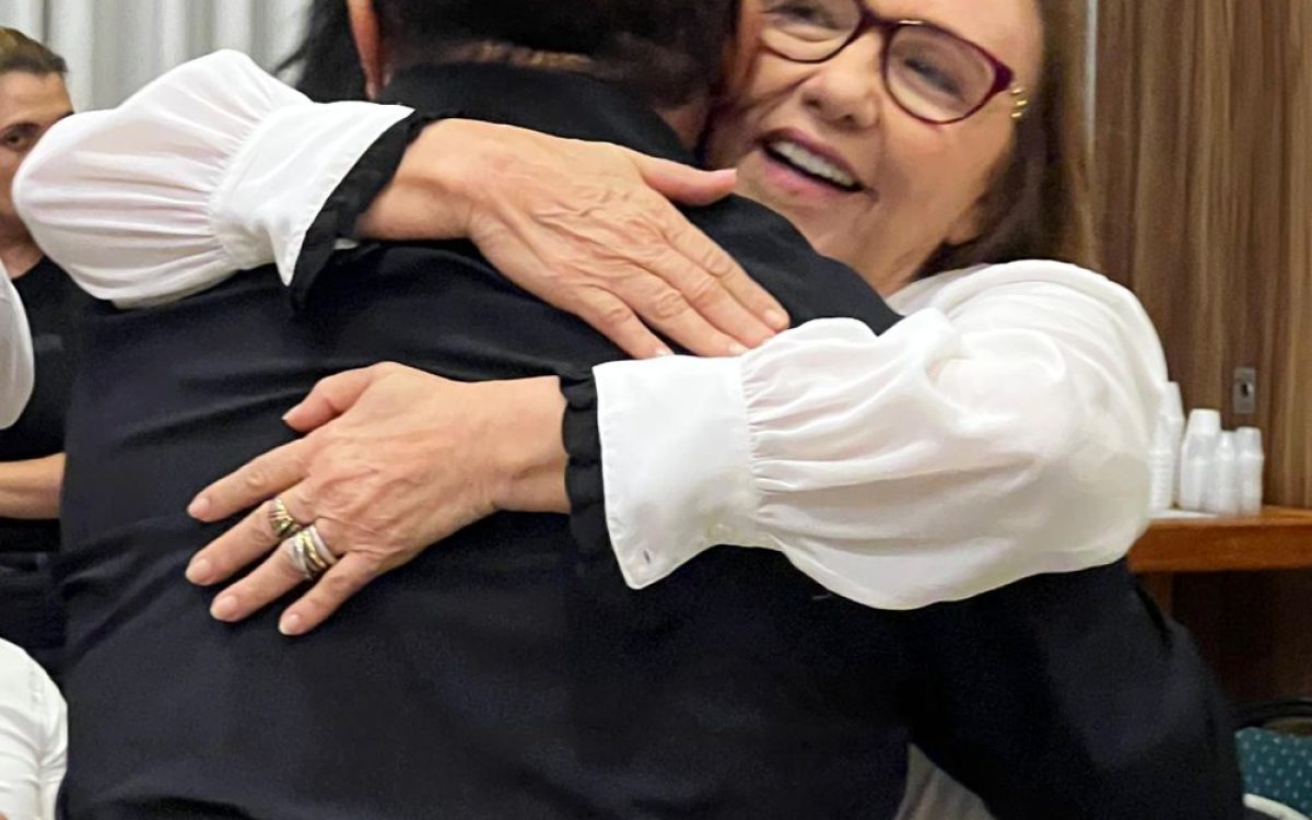 Zenaide consolida frente ampla e fortalece caminho para reeleição