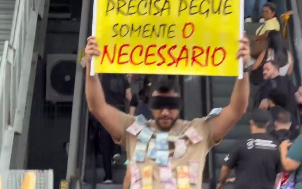 Homem faz experimento social e resultado não sai como esperado