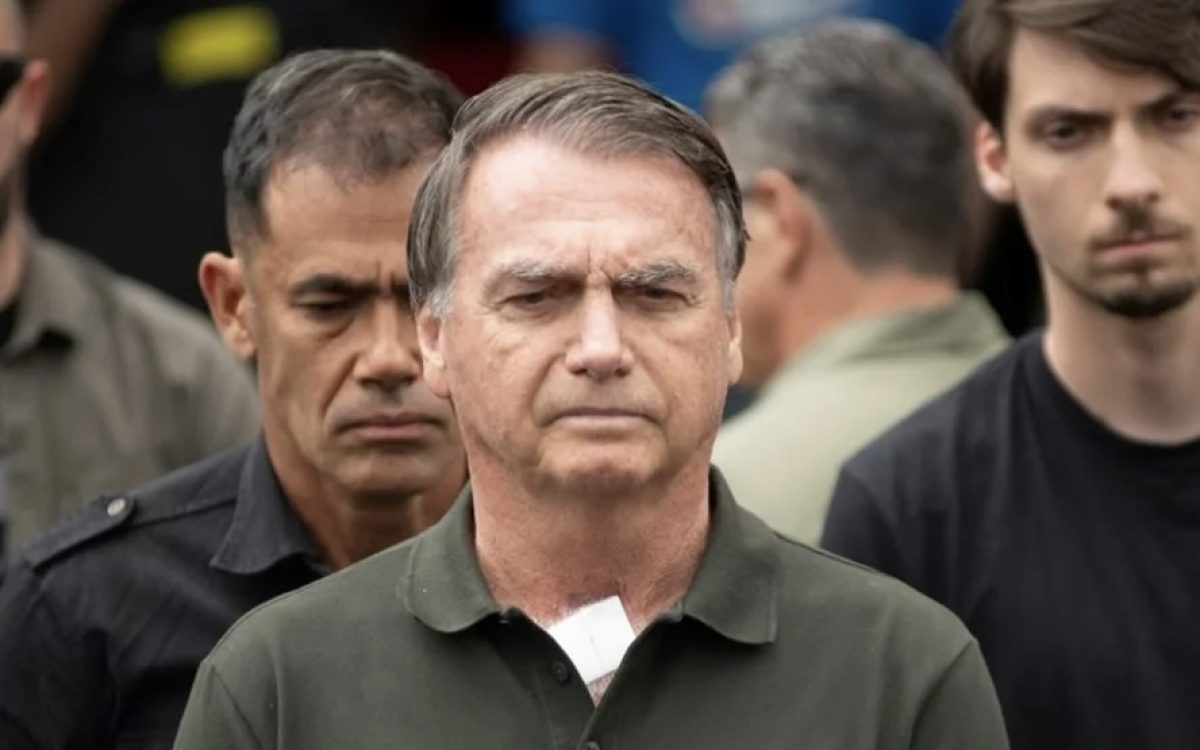 Alexandre de Moraes prende Bolsonaro