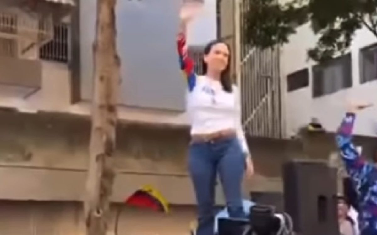 Opositora na Venezuela Maria Corina é sequestrada