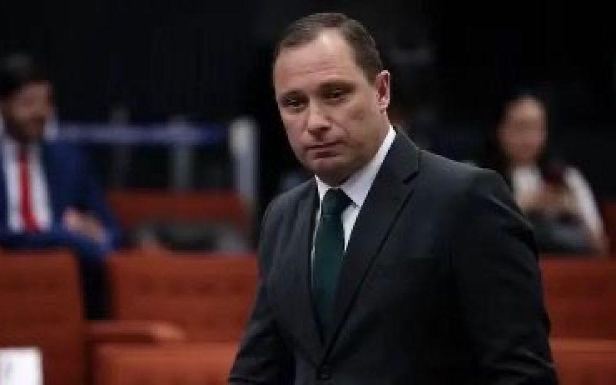 Julgamento Bolsonaro: Mauro Cid pede baixa do exército