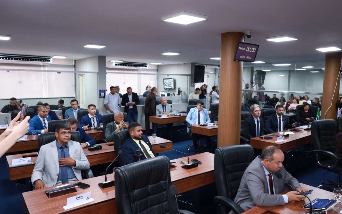 Câmara aprova projeto que leva aulas de cidadania e educação financeira à rede municipal