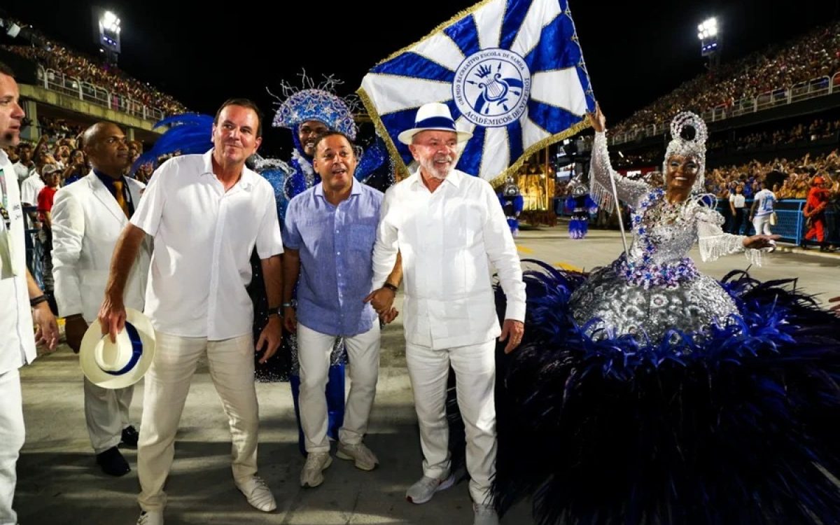 Após polêmica no Carnaval, Lula diz que não teve participação em desfile que o homenageou