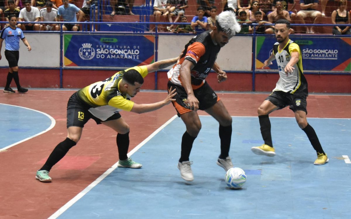 Prefeitura de São Gonçalo divulga programação das finais do Futsal 2025 e semifinais do Futebol