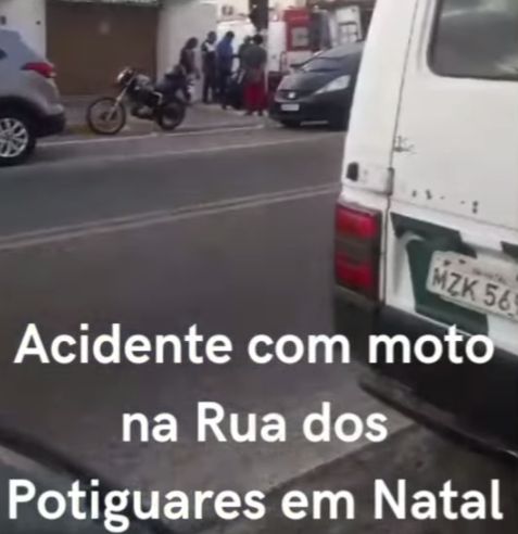 Acidente com moto na Rua dos Potiguares em Natal