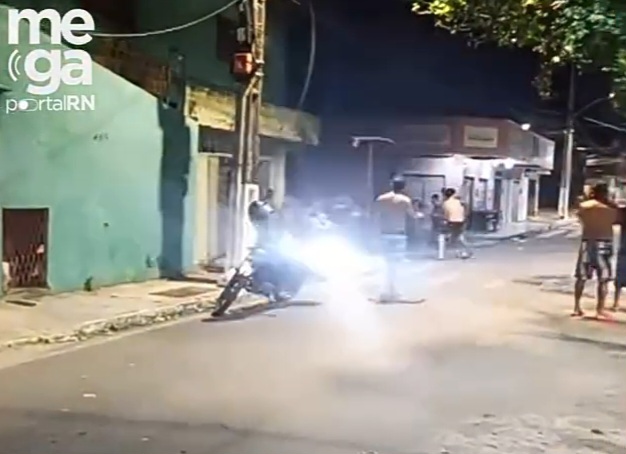 Motoqueiro recebe vários tiros em Natal