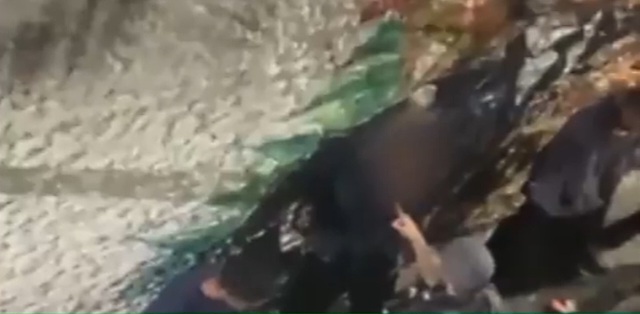 PM e afastado após ser gravado dando tapa em homem em SP