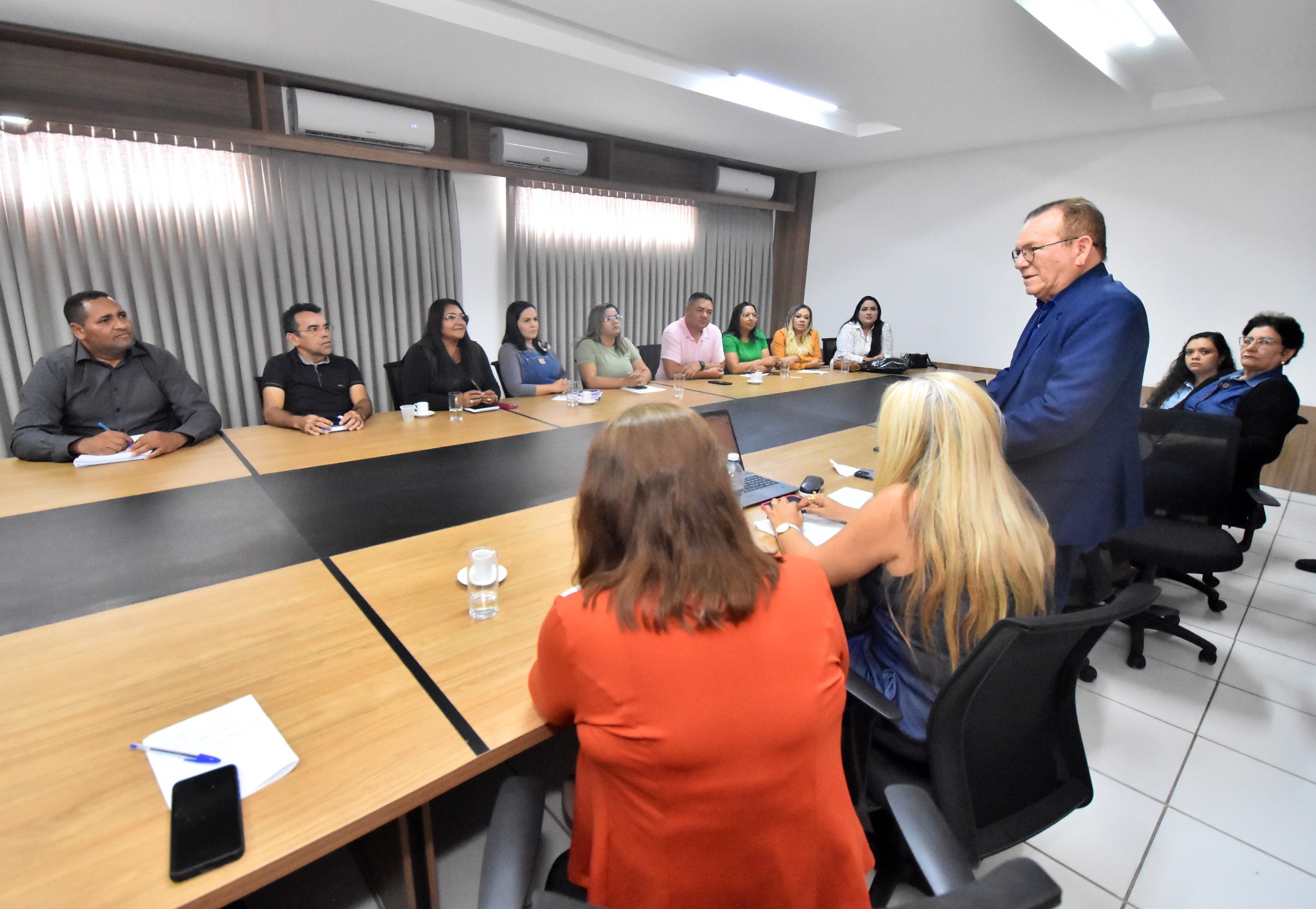 Gestão passada deixa Caos em São Gonçalo: Administração e Vereadores buscam soluções para a Educação