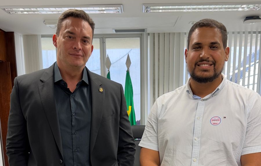 Vereador Michael Diniz anuncia R$ 3 milhões para calçamento e recursos para nova Escola Cívico-militar em Parnamirim
