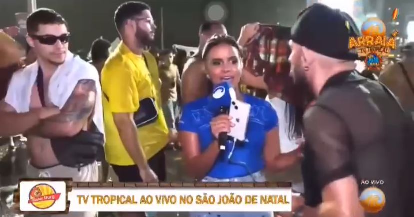 Repórter é desrespeitada Ao Vivo
