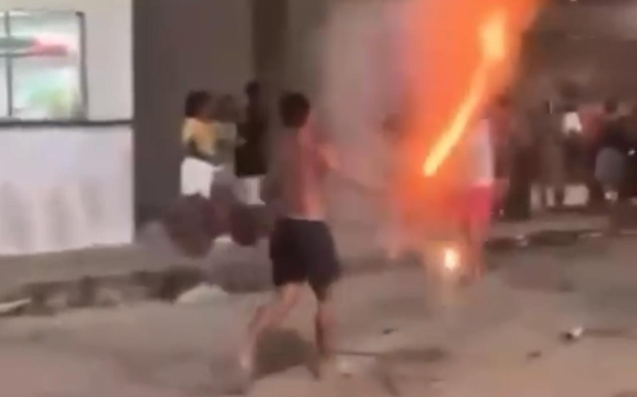 Homem perde a mão com fogos de artifício