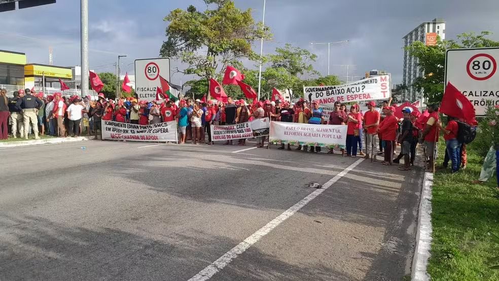 MST divulga nota após protestos