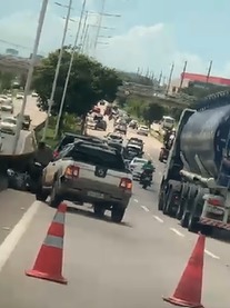 Acidente agora na BR-101