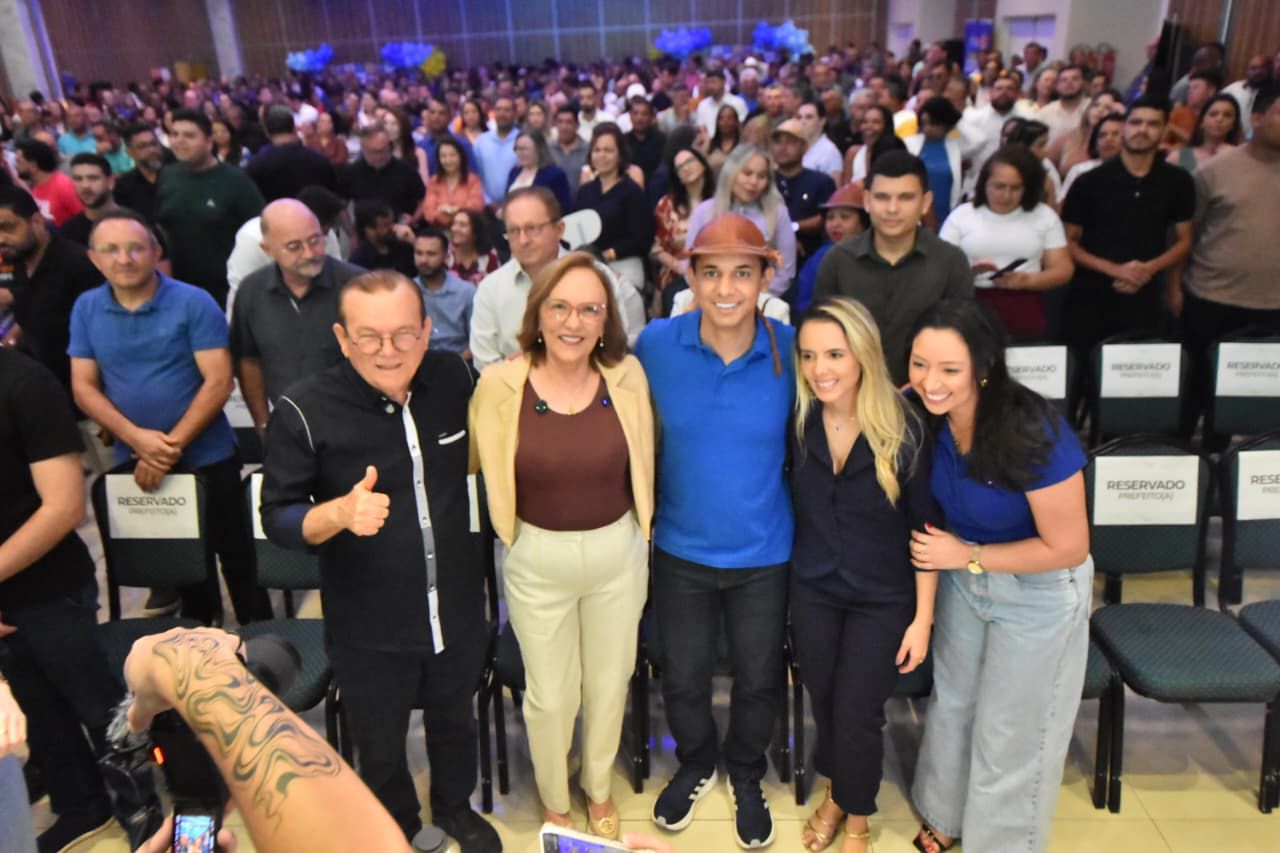 Allyson Bezerra é recebido com gritos de “meu governador” em evento de Zenaide