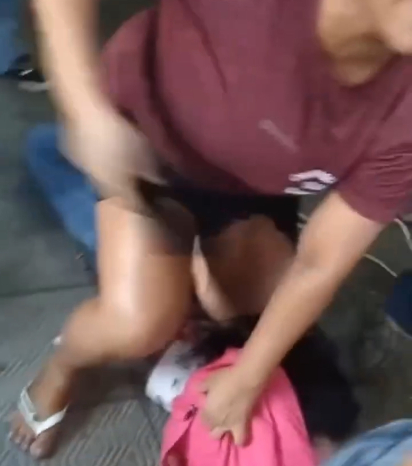 Mulher é amarrada após tentar furtar em loja no alecrim