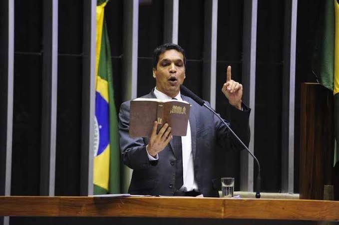 Cabo Daciolo anuncia pré-candidatura à Presidência